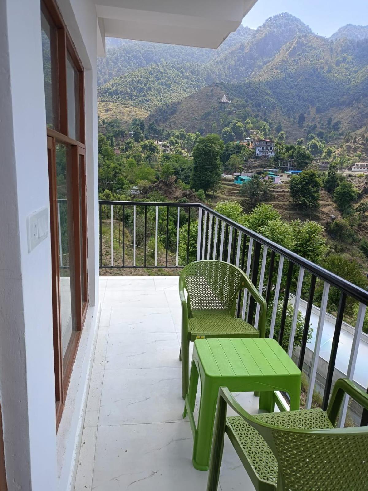 Parvatiya Homestay Mussoorie Exterior photo